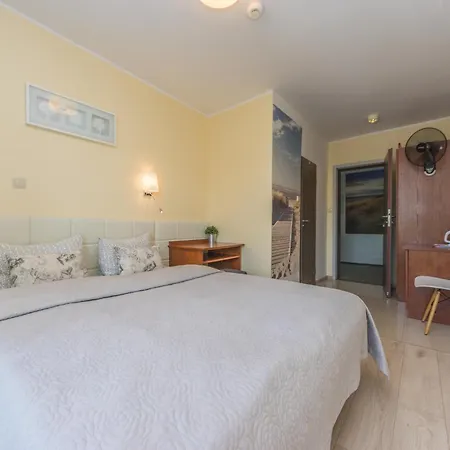 Luna&sol 住宿加早餐酒店 Jastrzębia Góra